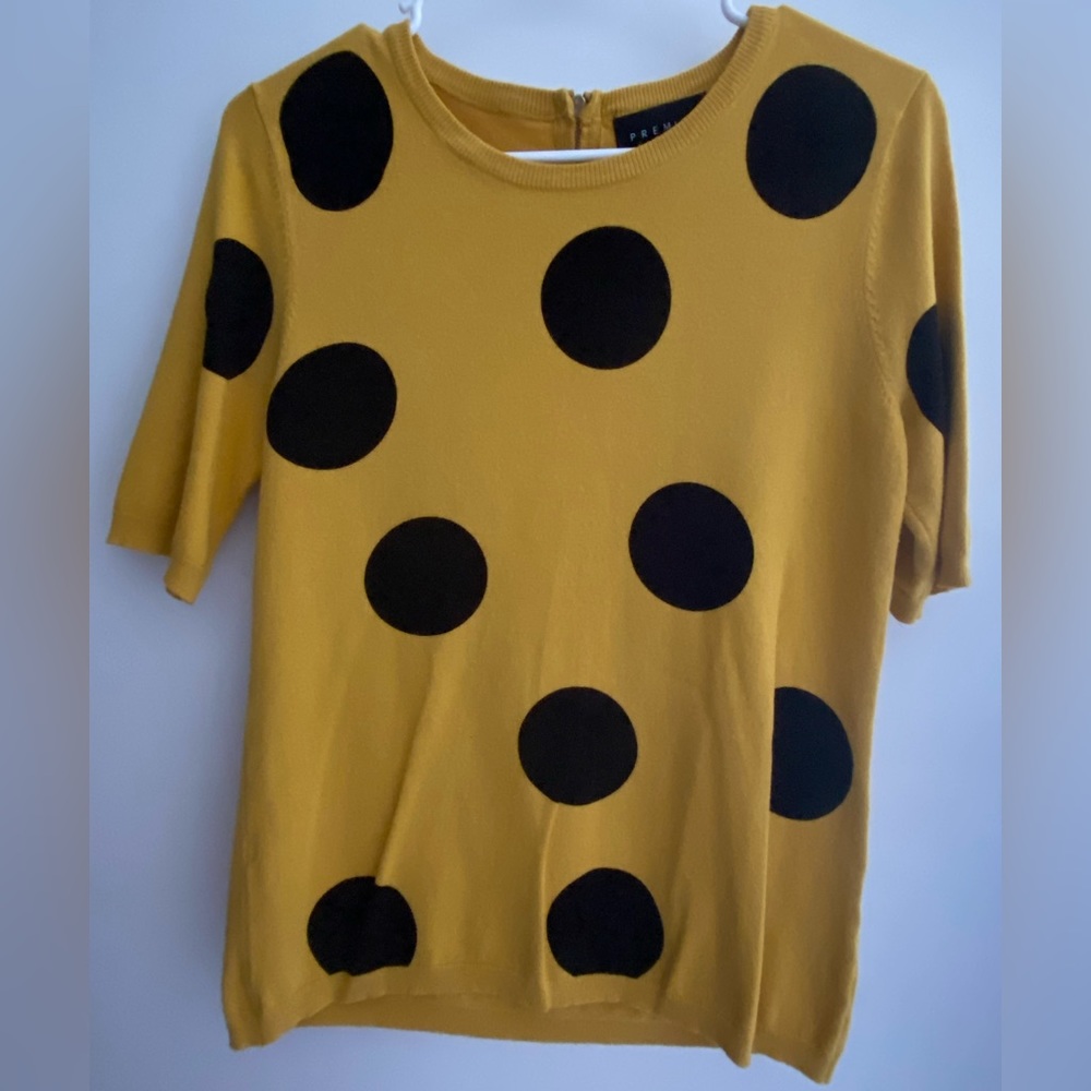 Women Yellow with Black Dots Short Sleeve Sweater